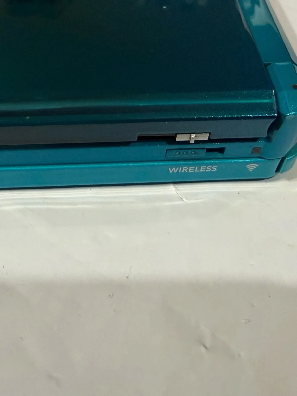 Nintendo 3DS Handheld Console - Teal Blue 128gb